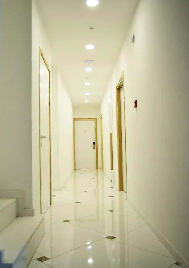 Hai Hotel Larnaca 0*,  Cipru